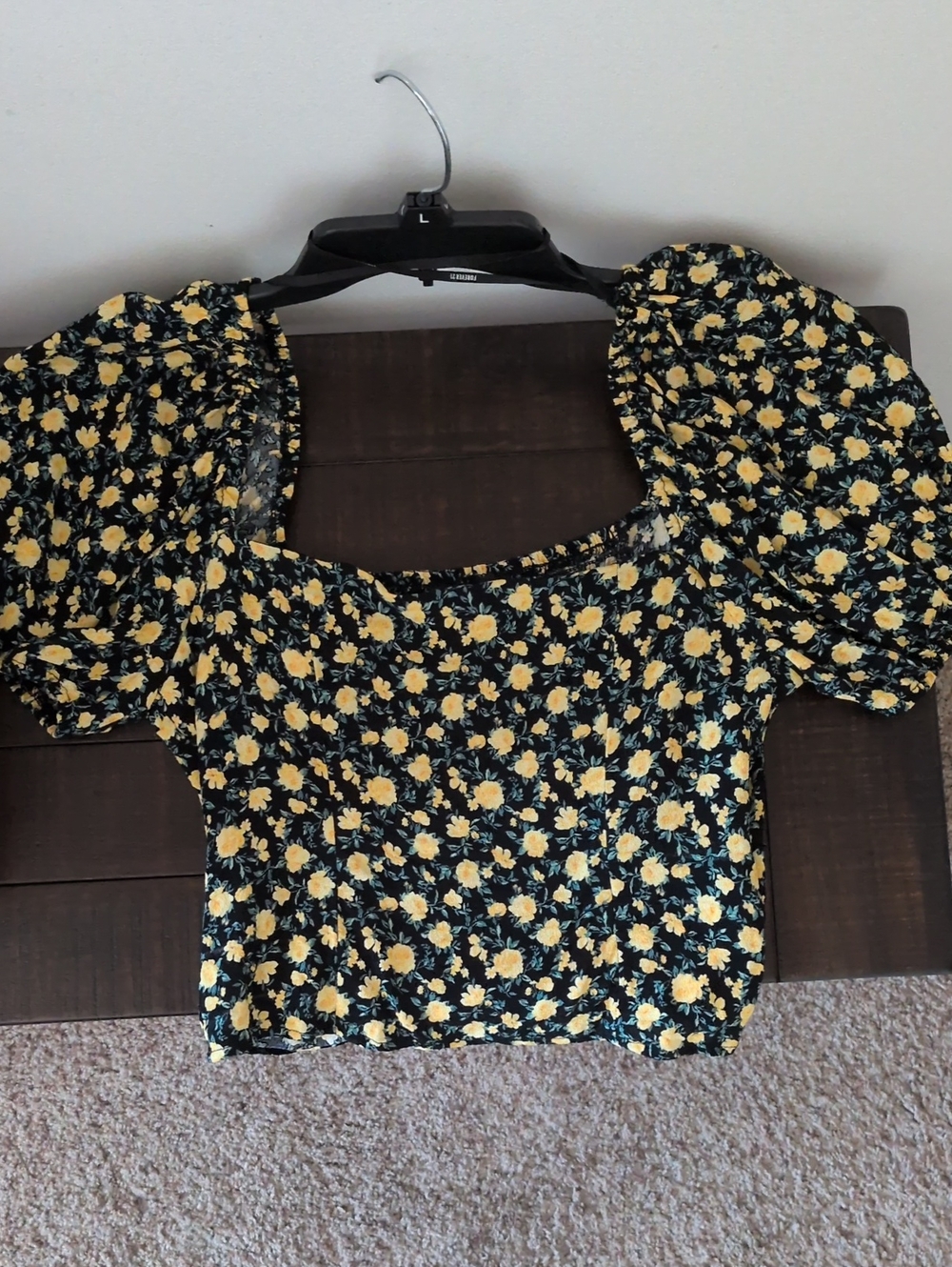 Floral Crop Top With Puff Sleeves